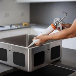 Безкиселинно силиконово лепило за мивки от неръждаема стомана, за монтаж под плота