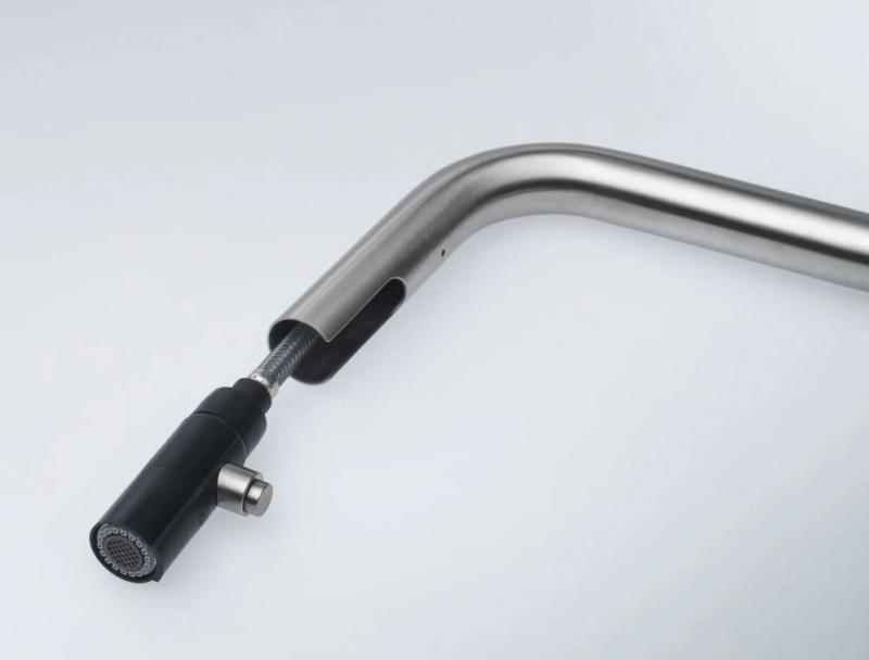 Franke Kubus Кухненски смесител  с издърпващ се ръчен душ, неръждаема стомана 115.0529.207