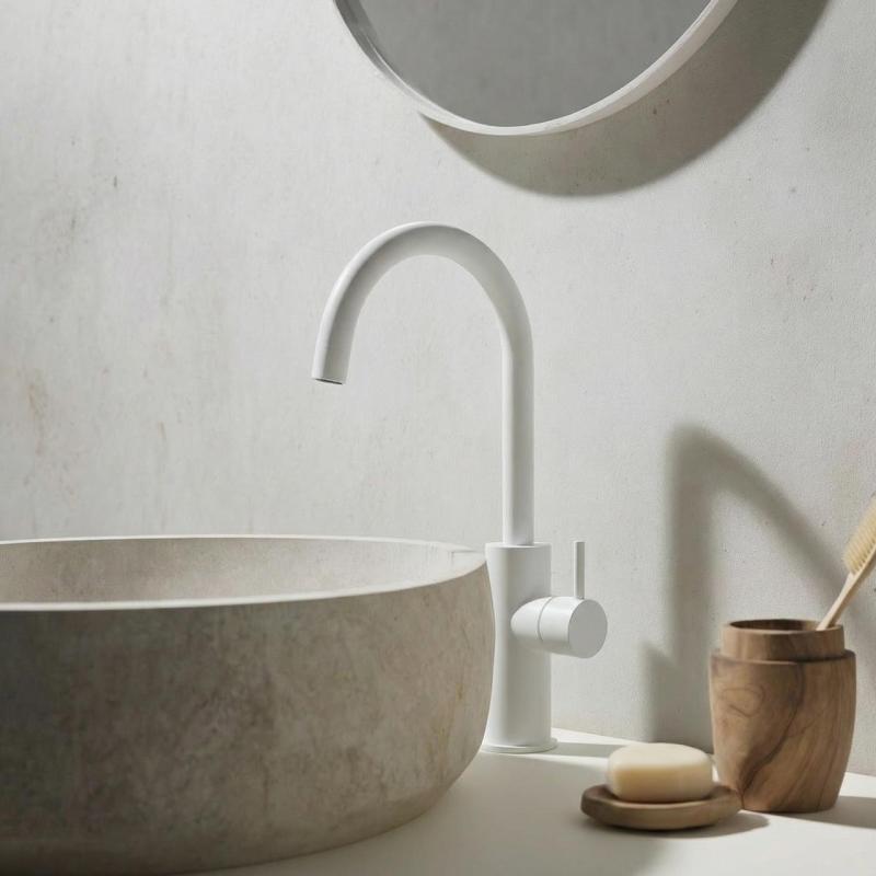 Waterevolution Flow high model washbasin faucet in matte white T1121FUBR