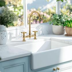 PB Носталгичен месингов кухненски смесител с кръгъл чучур и звездовидни ръкохватки 1208954669