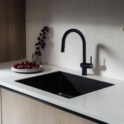 Franke Active J Кухненски смесител в черен мат с издърпващ се душ 115.0653.404