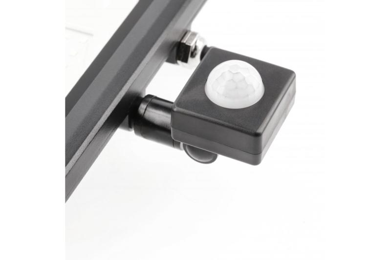 LED прожектор iNEXT с датчик за движение 50W 4000lm, PF>0,9, RA>80, IP65, 120°, 6400K, черно тяло 1208962862