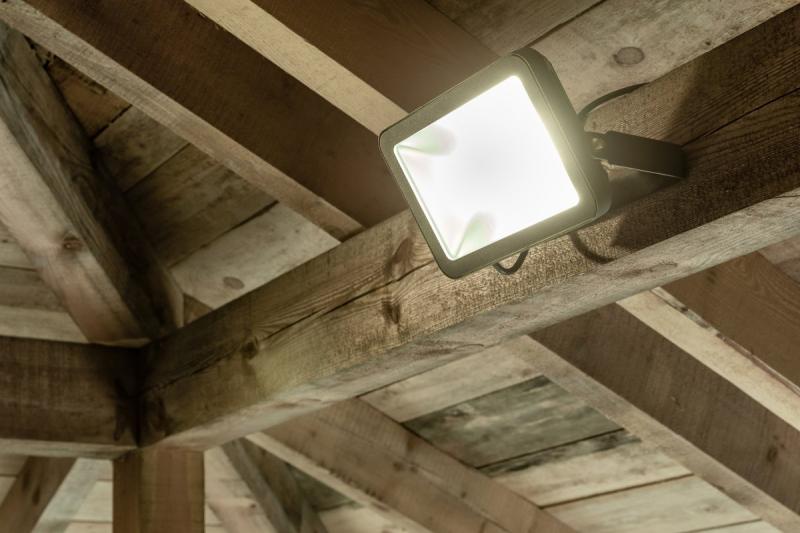 LED прожектор VIPER, 150W, 15000lm AC220-240V, 50/60 Hz, PF>0,9, RA>80, IP65, 120°, 4000K, сив 1208963239