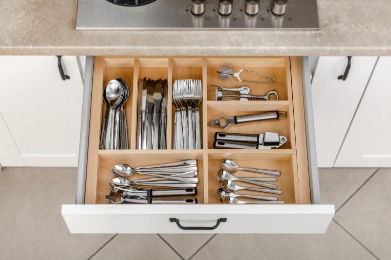 Декор Кътле Прибори за Кухня Регулируема Вложка за Шкафове 600-1000 мм 1208966291