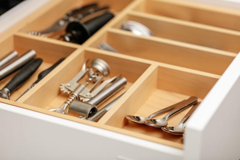 Декор Кътле Прибори за Кухня Регулируема Вложка за Шкафове 600-1000 мм 1208966291