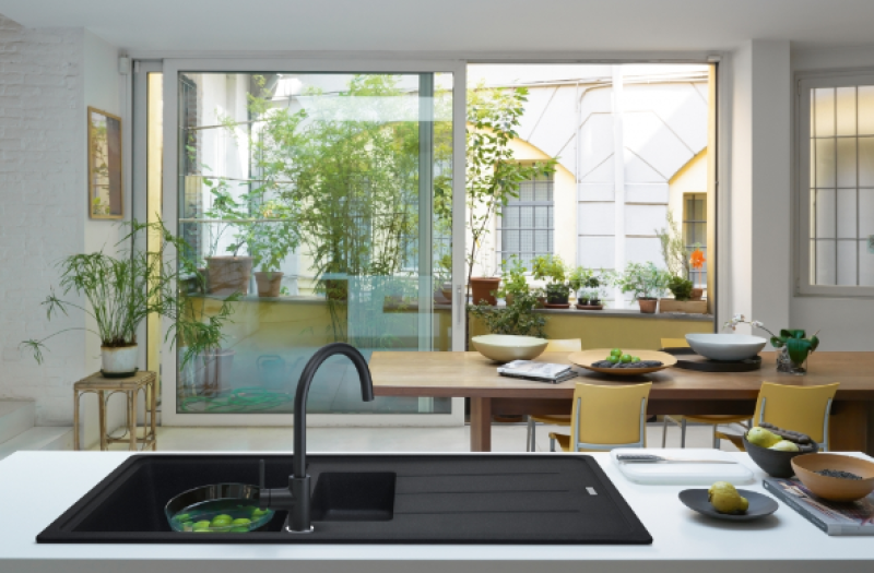 Franke Lina XL кухненски смесител Onyx с въртящ се чучур 115.0626.020