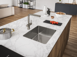 Franke Active Twist Едноръков Смесител Неръждаема Стомана с Фиксиран Чучур и Интегрирано Управление на Отпадъците 115.0653.504