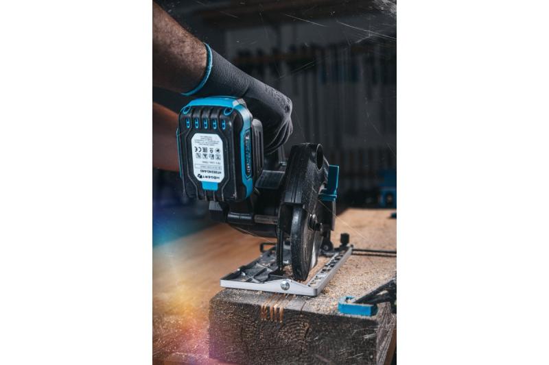 HÖGERT акумулаторен циркуляр, 18V, без батерия, с възможност за свързване към прахосмукачка