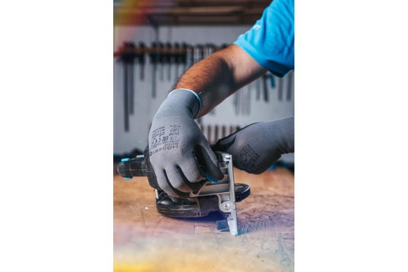 HÖGERT акумулаторен циркуляр, 18V, без батерия, с възможност за свързване към прахосмукачка