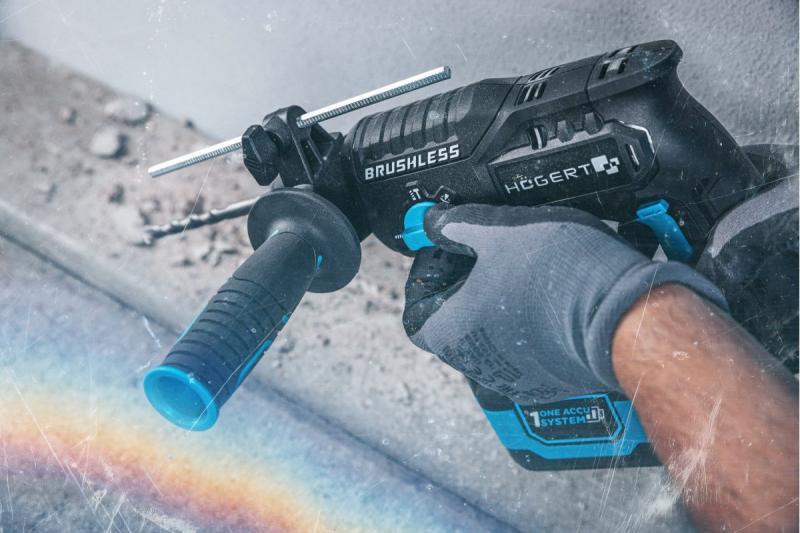 HÖGERT акумулаторен бормашинен комплект, 18V, OneAccuSystem, с батерия, зарядно устройство в куфар.