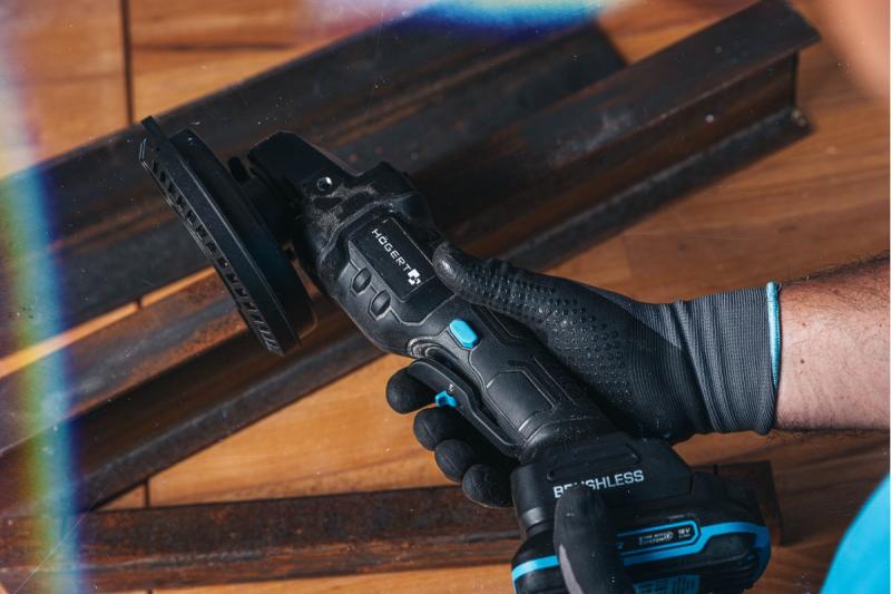 HÖGERT Двуканална ъглошлайф машина с paddle-превключвател, 125MM, 18V - Комплект (батерия, зарядно устройство, аксесоари)