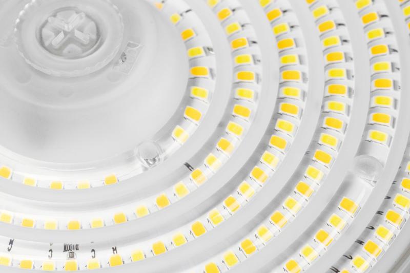 ATLANTA високоскоростна арматура, LED, 150W-120W-90W, 150lm / W, CCT, AC100-240V, IP65