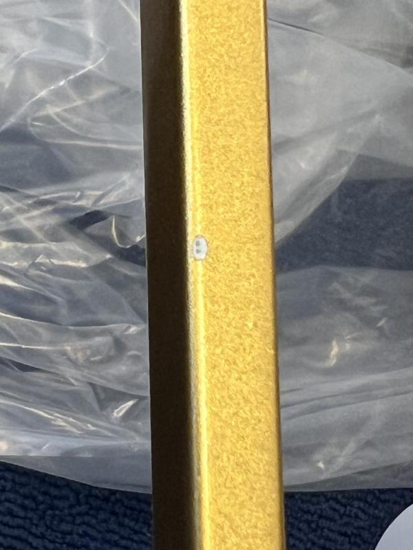 OUTLET Рамка с повреди Декор Avelin люстра със златна правоъгълна рамка широчина 80 см 2287